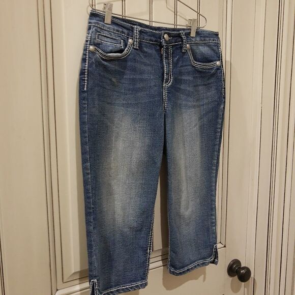 CODE Bleu Capri jeans Size 8 Mid Rise - Picture 2 of 10